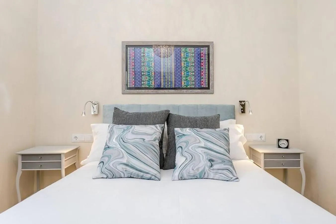 Lovely Designed Apt Connected To Center Cornellà de Llobregat Espanha