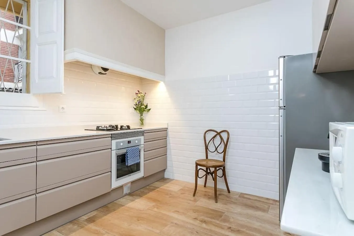 Lovely Designed Apt Connected To Center Cornellà de Llobregat Casa de Férias